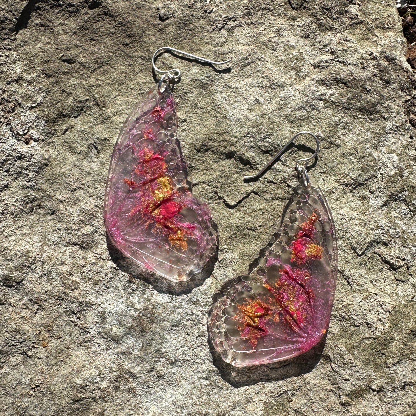 Monarch Glow - Frosted Transparent Pink