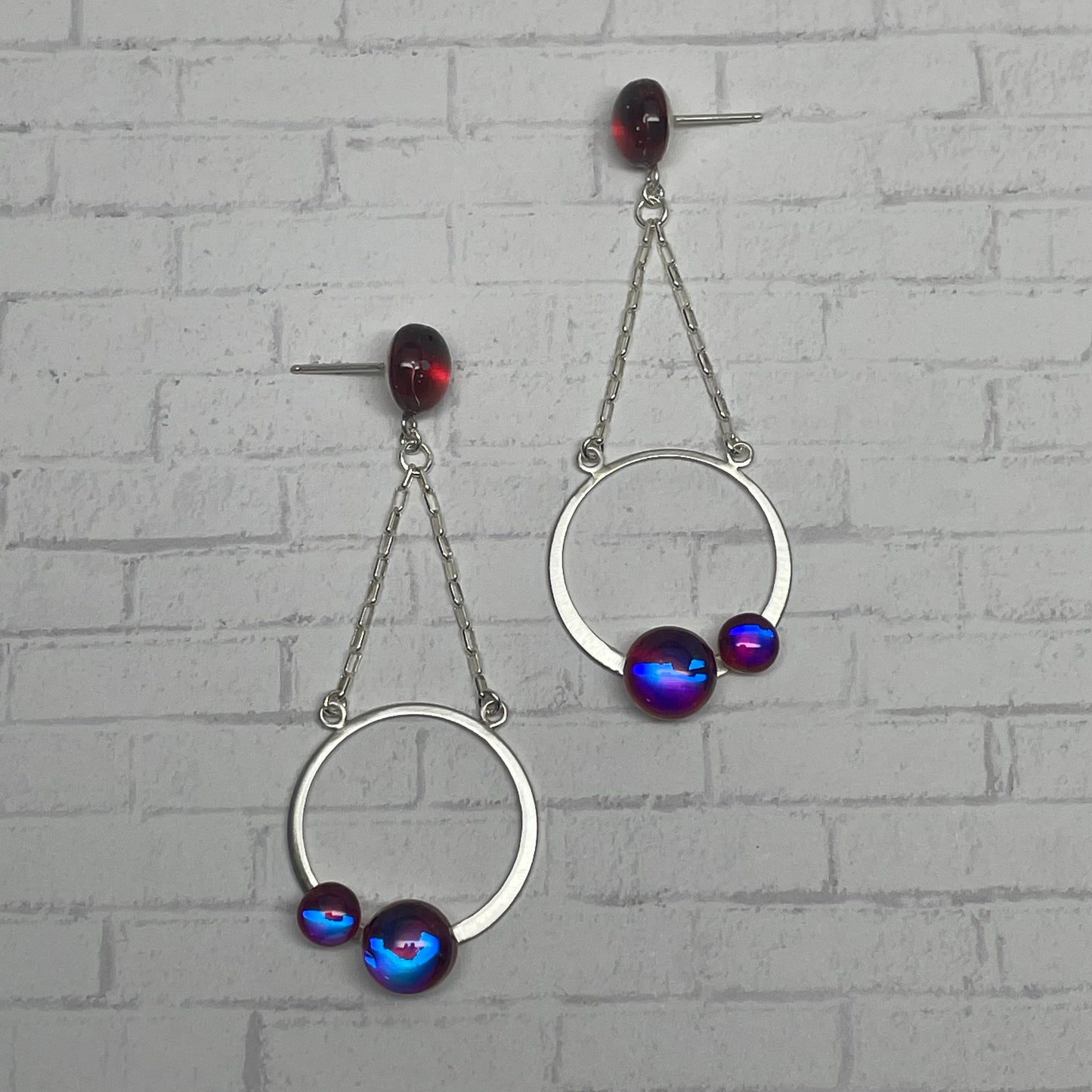 Double Orbit Earrings - Juicy Berry